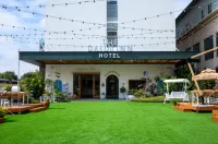 DAILY HOTEL (Guangzhou Panyu Changlong Xiajiao Metro Station Store) Hotell i Panyu
