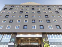 B&B Hotel Roma Fiumicino Aeroporto Fiera 2 Hotels near Commercity