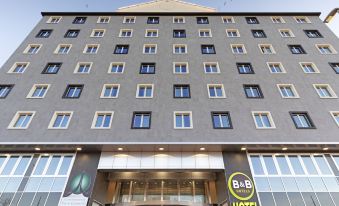 4. B&B 호텔 로..