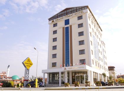 Grand Itimat Hotel