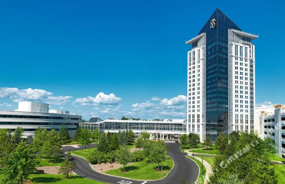 翻石度假娛樂場