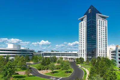 Turning Stone Resort Casino Hotels near The Bull Farm Antiques