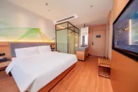 Xingjizhou Hotel (Songgang Nanghaiyingshicheng) فنادق في 