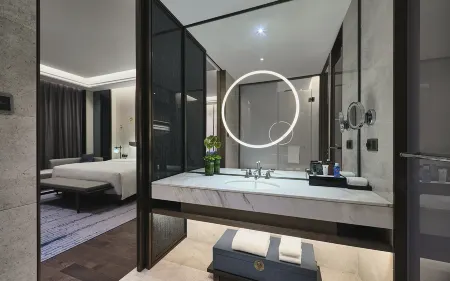 Steigenberger Wuxi Отели рядом с достопримечательностью «Junzhang Mountain»