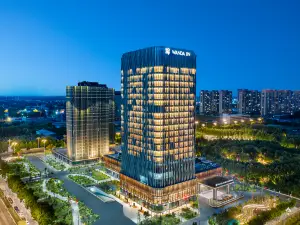 Dingzhou Xiangjiang Wanda Jinhua Hotel