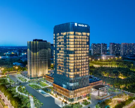 Dingzhou Xiangjiang Wanda Jinhua Hotel Hotels in Dingzhou