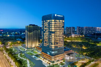 Dingzhou Xiangjiang Wanda Jinhua Hotel