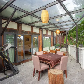 Leshan Fanyue Hotel (Suji Ancient Town)