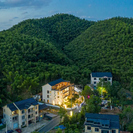Anji Zhuyou Homestay