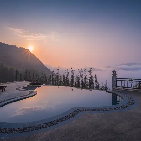 Ville de Mont Mountain Resort