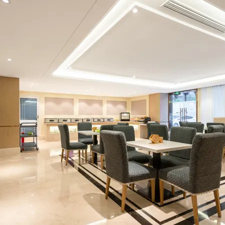 Vienna Hotel (Xuan'en Branch)