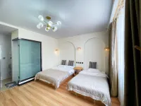 Colorful Danxia Hanyouju Hotel Hotels in Linze