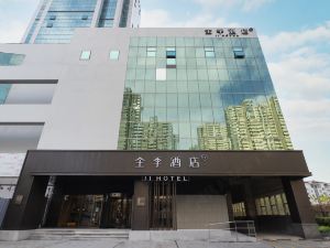 Ji Hotel (Shanghai Luhe Neon Luo Road Branch)