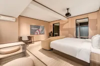 HanTing Hotel (Harbin Zhongyang Dajie Railway Station North Square) Hotels in Harbin