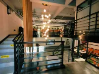 Wanyi Hotel (Luoyang Wanda Plaza · Mudan Square Metro Station) - romantique