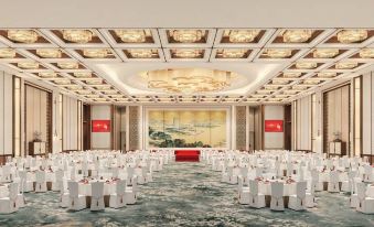 Yuzhou Gujinggong Wine·Year Plastic Theme Hotel