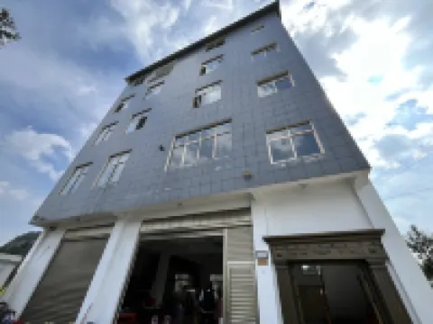 Luoping Veteran Station โรงแรมใกล้จินจิลิง