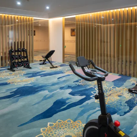 Changstay Hotel (Ningbo Railway Station Metro Branch)