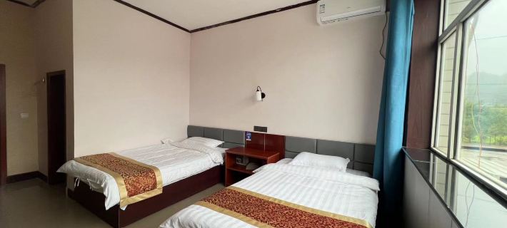 Ningwu Xingwang Express Hotel (Luyashan) Ξενοδοχεία στην πόλη Νίνγκουου