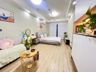 Rongchang County Liangqi Homestay 룽창구 호텔