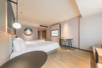 Ni Hao Hotel (Yantai Railway Station Joy City) - 2 ดาว