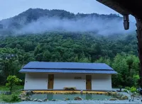 Longquan Fanruo Mountain Residence Homestay