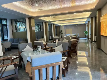 bozun hotle Отели рядом с достопримечательностью «CPC Sichuan Shengsifating Committee Party School»