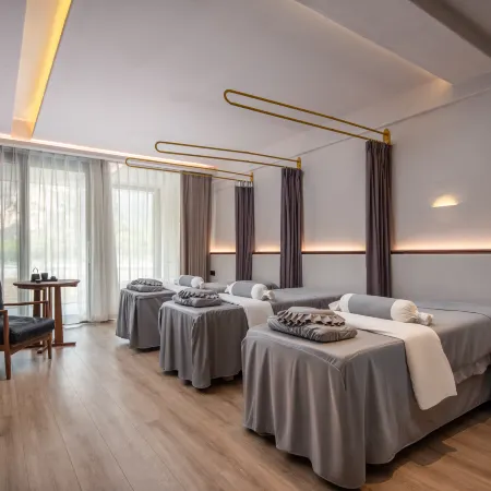 Yangshuo Moye Villa | Moye Villa Guilin Landscape Resort Hotel (Shili Gallery Yulong River Branch)