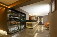 Chifeng Gunei Hotel (Wanda Plaza)