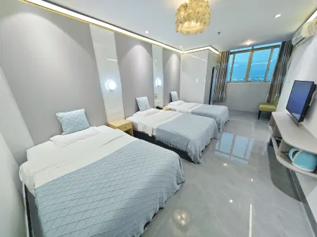 Haitao Hotel (Zhaoqing Seven Star Rock Archway Scenic Spot) Отели рядом с достопримечательностью «Chaotian»