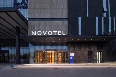 銀川蘭傒谷諾富特酒店 Hotels in Rongheng Xingxing Town/Wuyue Square