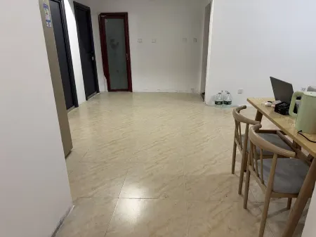 Kunming 105 Hostel (South Station University Town)