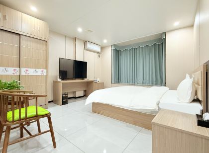 東源風吟軒公寓（燈塔鎮店）