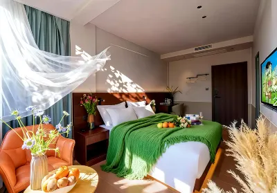 Jingji Garden Hotel فنادق في 