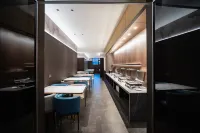 Tranqiut Elegant Hotel