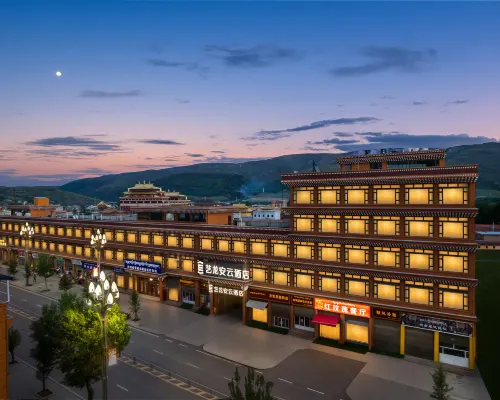 Yilong Anyun Hotel (Aba Prefecture Aba County Saige Temple) Hotel a Ngawa