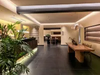 Hefeng Hotel (Xiangyang New Wuzhong Wuyue Square) - New