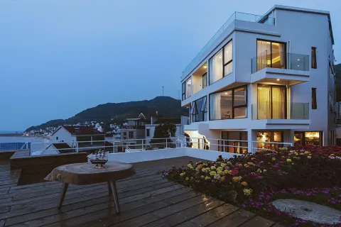 Sea Village Pure Self Hotel