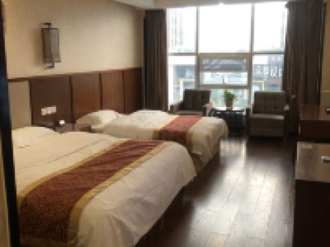 临沂晶禾花园酒店 - 家庭房