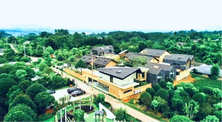 Qionglai Jiaolan Shanfang Homestay Отели рядом с достопримечательностью «Pingle Ancient Town»