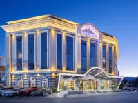 Dream Mong Kok Hotel Hotels near Haigeng Dam