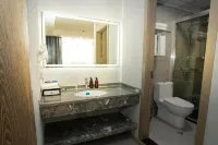 Hefeng Express Hotel