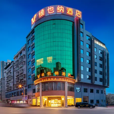 Vienna Hotel（ Dong'an High-speed Railway Station County Government Branch）