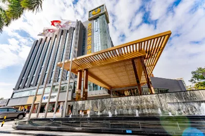 Golden Leaf V-Continent Hotel