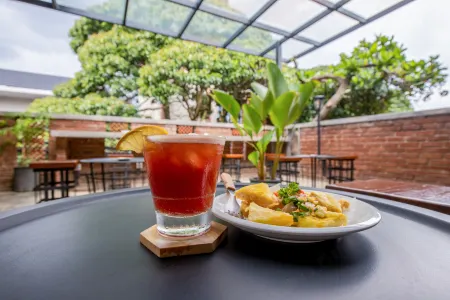 Sekararum Butik Syariah Guesthouse Отели рядом с достопримечательностью «Bandung Science Center»