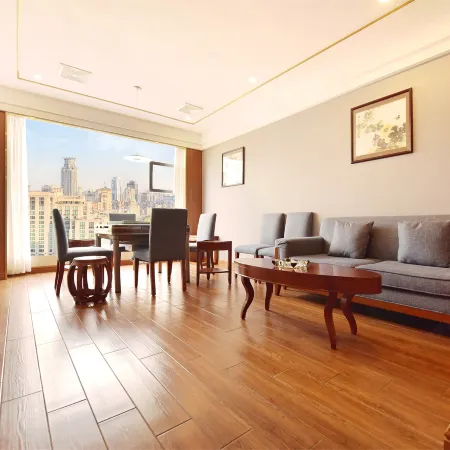 Chongqing Yuhao Hotel Отели рядом с достопримечательностью «Кэчжоу Большой Рынок»