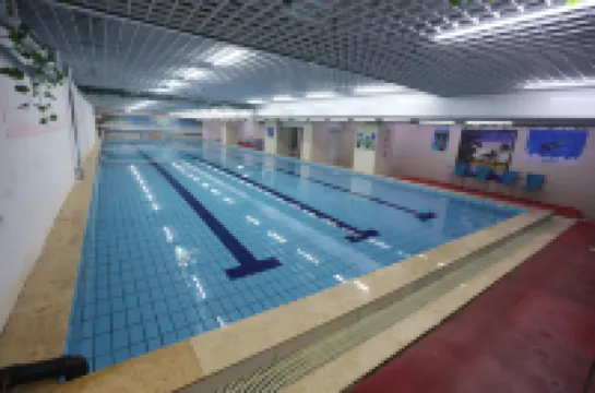 尚客優飯店（靈寶尹喜北路文化廣場店）