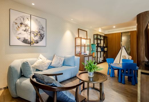 4. 산수이 S 호텔..