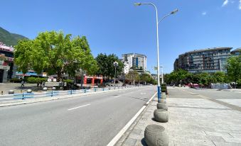 Wuxi Jingyi Business Hotel