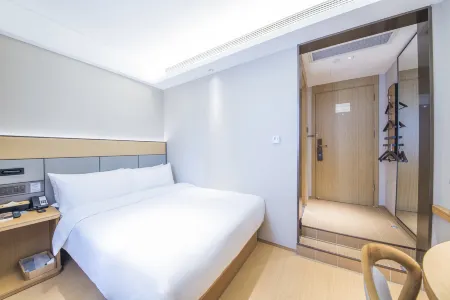 홈 인 상하이 난징 로드 피플스 스퀘어